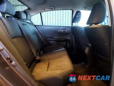 Zdjęcie 10 z 13 samochodu: 2017 HONDA ACCORD LX VIN:1HGCR2F32HA260424 - miniatura