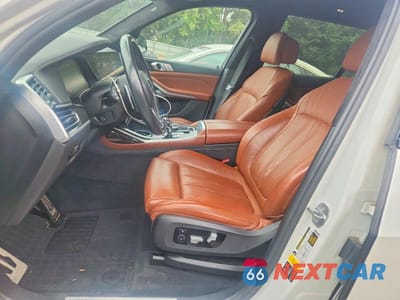 Zdjęcie 7 z 12 samochodu: 2020 BMW X7 M50I VIN:5UXCX6C01L9B61451 - miniatura