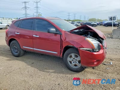 Czwarte zdjęcie samochodu z boku: 2015 NISSAN ROGUE SELECT S VIN:JN8AS5MV7FW760101 - miniatura