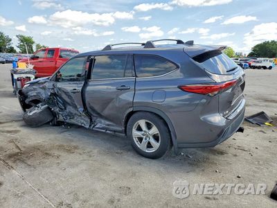 Drugie zdjęcie samochodu z przodu: 2022 TOYOTA HIGHLANDER LE VIN:5TDBZRBH2NS573329 - miniatura