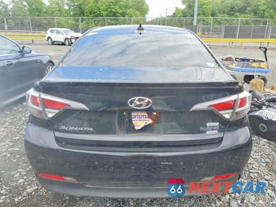 Zdjęcie 6 z 12 samochodu: 2017 HYUNDAI SONATA PLUG-IN HYBRID LIMITED VIN:KMHE54L2XHA045217 - miniatura