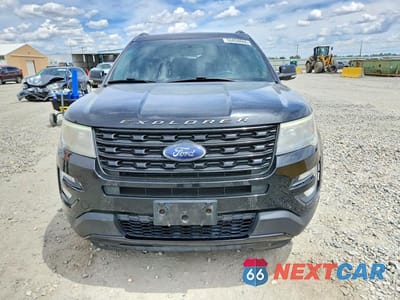 Piąte zdjęcie samochodu w środku: 2017 FORD EXPLORER SPORT VIN:1FM5K8GTXHGC27533 - miniatura