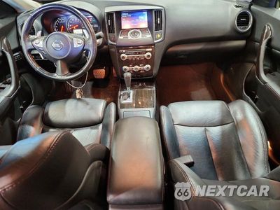 Zdjęcie 8 z 12 samochodu: 2012 NISSAN MAXIMA 3.5 S VIN:1N4AA5AP7CC864059 - miniatura