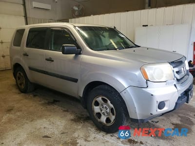 Czwarte zdjęcie samochodu z boku: 2011 HONDA PILOT LX VIN:5FNYF4H25BB068930 - miniatura