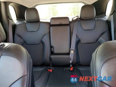 Zdjęcie 10 z 13 samochodu: 2022 JEEP CHEROKEE TRAILHAWK VIN:1C4PJMBX3ND518035 - miniatura
