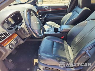 Zdjęcie 7 z 12 samochodu: 2018 LINCOLN MKT VIN:2LMHJ5NK9JBL02426 - miniatura