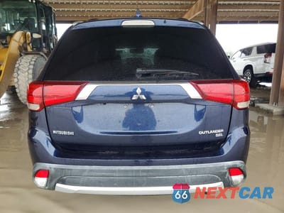 Zdjęcie 6 z 13 samochodu: 2018 MITSUBISHI OUTLANDER SE VIN:JA4AD3A35JZ001297 - miniatura