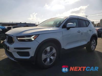 2020 VOLVO XC40 T4 MOMENTUM YV4AC2HK6L2291252 - główne zdjęcie licytacji z USA - miniatura
