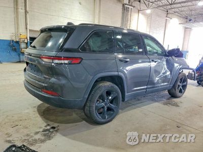 Trzecie zdjęcie samochodu z tyłu: 2025 JEEP GRAND CHEROKEE LIMITED VIN:1C4RJHBG7S8761674 - miniatura