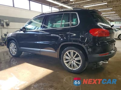 Drugie zdjęcie samochodu z przodu: 2013 VOLKSWAGEN TIGUAN S VIN:WVGAV3AX2DW617711 - miniatura