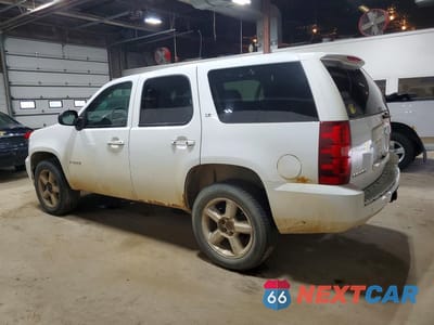 Drugie zdjęcie samochodu z przodu: 2009 CHEVROLET TAHOE K1500 LS VIN:1GNFK13019R214274 - miniatura