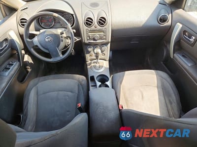 Zdjęcie 8 z 13 samochodu: 2011 NISSAN ROGUE S VIN:JN8AS5MT3BW164654 - miniatura