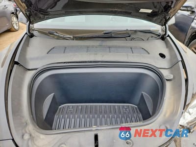 Zdjęcie 11 z 12 samochodu: 2023 TESLA MODEL Y VIN:7SAYGDEE5PA141734 - miniatura