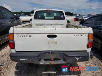 Zdjęcie 6 z 11 samochodu: 2002 TOYOTA TACOMA BASE VIN:5TENL42N52Z122045 - miniatura