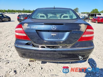 Zdjęcie 6 z 12 samochodu: 2004 MERCEDES-BENZ CLK 320C VIN:WDBTJ65J34F079650 - miniatura