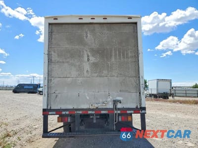 Zdjęcie 11 z 13 samochodu: 2015 ISUZU NPR HD BOX TRUCK VIN:JALC4W162F7002693 - miniatura