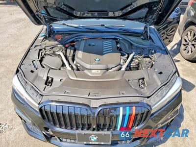 Zdjęcie 11 z 12 samochodu: 2020 BMW 745XE VIN:WBA7W4C05LCD34592 - miniatura