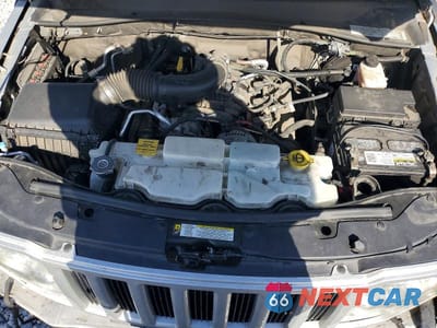 Zdjęcie 11 z 13 samochodu: 2008 JEEP LIBERTY SPORT VIN:1J8GP28K98W194962 - miniatura