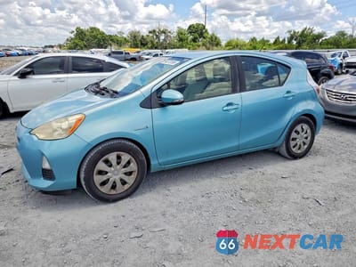 2013 TOYOTA PRIUS C ONE JTDKDTB30D1054324 - główne zdjęcie licytacji z USA - miniatura
