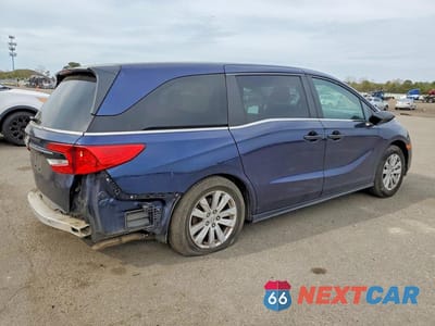 Trzecie zdjęcie samochodu z tyłu: 2021 HONDA ODYSSEY LX VIN:5FNRL6H28MB038655 - miniatura
