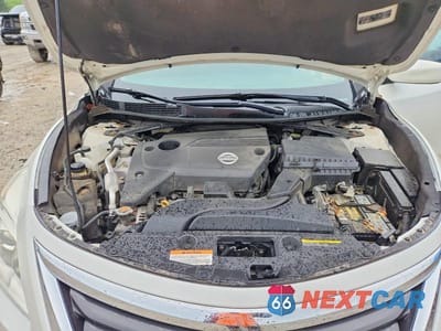 Zdjęcie 11 z 13 samochodu: 2014 NISSAN ALTIMA 2.5 S VIN:1N4AL3APXEC173769 - miniatura