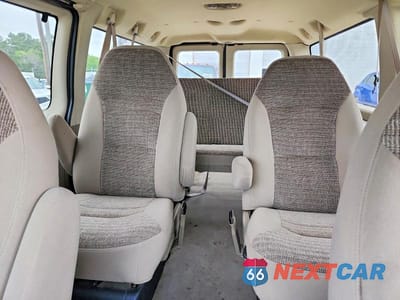 Zdjęcie 10 z 14 samochodu: 2003 FORD ECONOLINE E150 WAGON VIN:1FMRE11L23HB04353 - miniatura