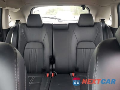 Zdjęcie 10 z 13 samochodu: 2025 HONDA HR-V EXL VIN:3CZRZ2H78SM702121 - miniatura