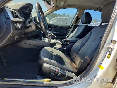 Zdjęcie 13 z 24 samochodu: 2013 BMW 3 SERIES VIN:WBA3C1G54DNR49570 - miniatura