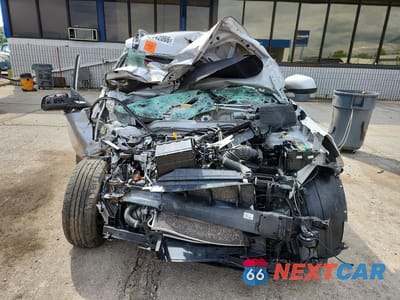 Piąte zdjęcie samochodu w środku: 2024 HYUNDAI VENUE SEL VIN:KMHRC8A32RU309492 - miniatura