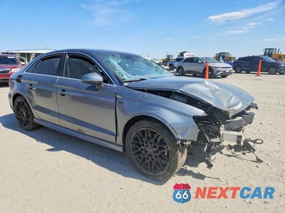 Czwarte zdjęcie samochodu z boku: 2018 AUDI A3 PREMIUM PLUS VIN:WAUJ8GFF6J1080124 - miniatura