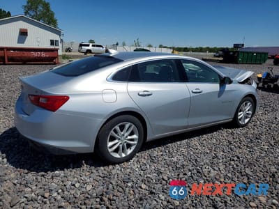 Trzecie zdjęcie samochodu z tyłu: 2018 CHEVROLET MALIBU LT VIN:1G1ZD5ST4JF173902 - miniatura