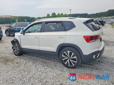 Drugie zdjęcie samochodu z przodu: 2024 VOLKSWAGEN TAOS SE VIN:3VVEX7B21RM064391 - miniatura