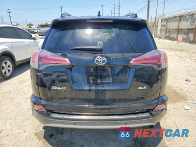 Zdjęcie 6 z 13 samochodu: 2017 TOYOTA RAV4 XLE VIN:2T3WFREVXHW374821 - miniatura