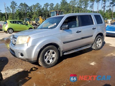 2011 HONDA PILOT LX 5FNYF3H20BB056744 - główne zdjęcie licytacji z USA - miniatura