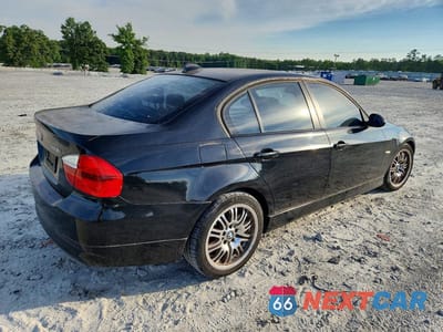 Trzecie zdjęcie samochodu z tyłu: 2007 BMW 328 I SULEV VIN:WBAVC535X7FZ70072 - miniatura