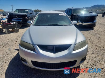 Piąte zdjęcie samochodu w środku: 2006 MAZDA 6 S VIN:1YVHP84D765M37493 - miniatura
