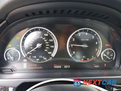 Zdjęcie 9 z 13 samochodu: 2018 BMW X5 XDRIVE35I VIN:5UXKR0C53JL076929 - miniatura