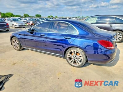 Drugie zdjęcie samochodu z przodu: 2019 MERCEDES-BENZ C 300 VIN:55SWF8DB2KU302332 - miniatura