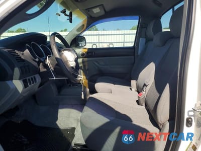 Zdjęcie 7 z 12 samochodu: 2008 TOYOTA TACOMA BASE VIN:5TENX22N78Z579070 - miniatura