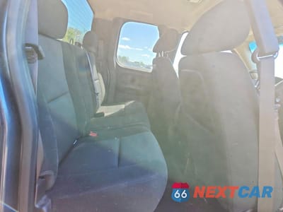 Zdjęcie 10 z 12 samochodu: 2013 CHEVROLET SILVERADO K1500 LT VIN:1GCRKSE78DZ248808 - miniatura