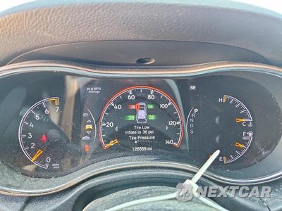 Zdjęcie 9 z 13 samochodu: 2015 JEEP GRAND CHEROKEE LIMITED VIN:1C4RJFBG4FC164943 - miniatura