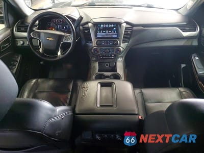 Zdjęcie 8 z 13 samochodu: 2019 CHEVROLET SUBURBAN K1500 LT VIN:1GNSKHKC1KR345696 - miniatura