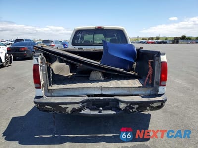 Zdjęcie 6 z 12 samochodu: 2003 FORD F350 SRW SUPER DUTY VIN:1FTSW31P13EB47424 - miniatura