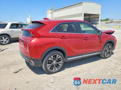 Trzecie zdjęcie samochodu z tyłu: 2018 MITSUBISHI ECLIPSE CROSS SE VIN:JA4AT5AA5JZ058208 - miniatura