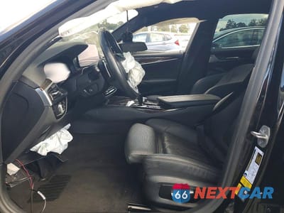 Zdjęcie 7 z 12 samochodu: 2023 BMW 530XE VIN:WBA33AG01PCL69696 - miniatura