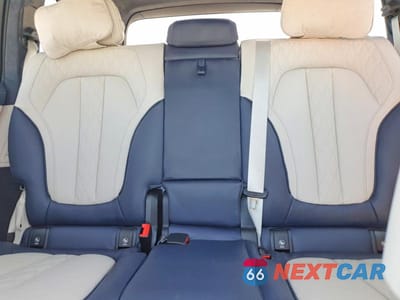 Zdjęcie 10 z 13 samochodu: 2019 BMW X7 XDRIVE50I VIN:5UXCX4C55KLS37719 - miniatura