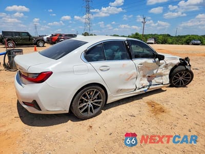 Trzecie zdjęcie samochodu z tyłu: 2019 BMW 330I VIN:WBA5R1C52KAK09064 - miniatura