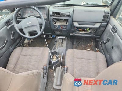Zdjęcie 8 z 12 samochodu: 2004 JEEP WRANGLER VIN:1J4FA39S44P770223 - miniatura
