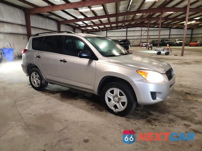 Czwarte zdjęcie samochodu z boku: 2012 TOYOTA RAV4 BASE VIN:2T3ZF4DV7CW119344 - miniatura