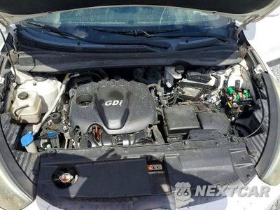Zdjęcie 11 z 12 samochodu: 2014 HYUNDAI TUCSON SE VIN:KM8JU3AG2EU802602 - miniatura